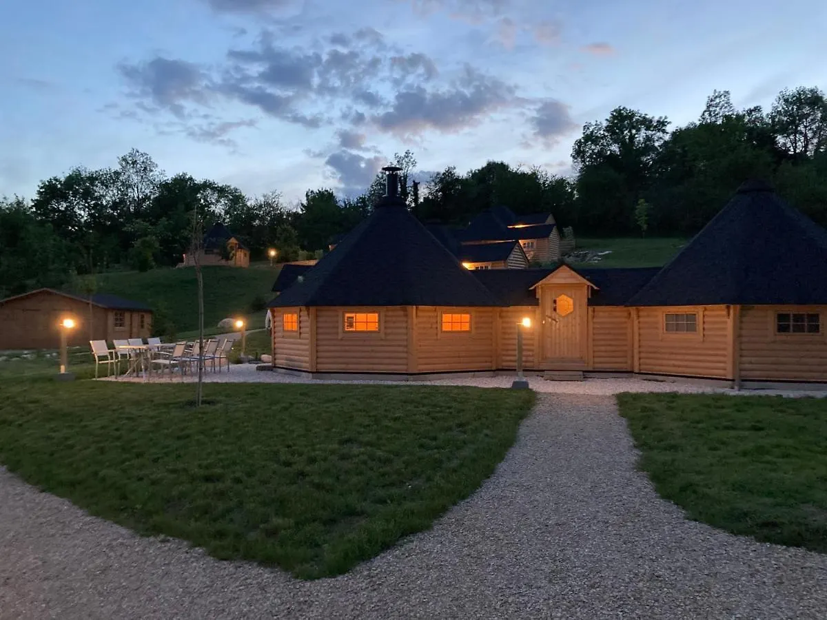 Aux Kotas Finland'Ain Villa Izieu Lodge